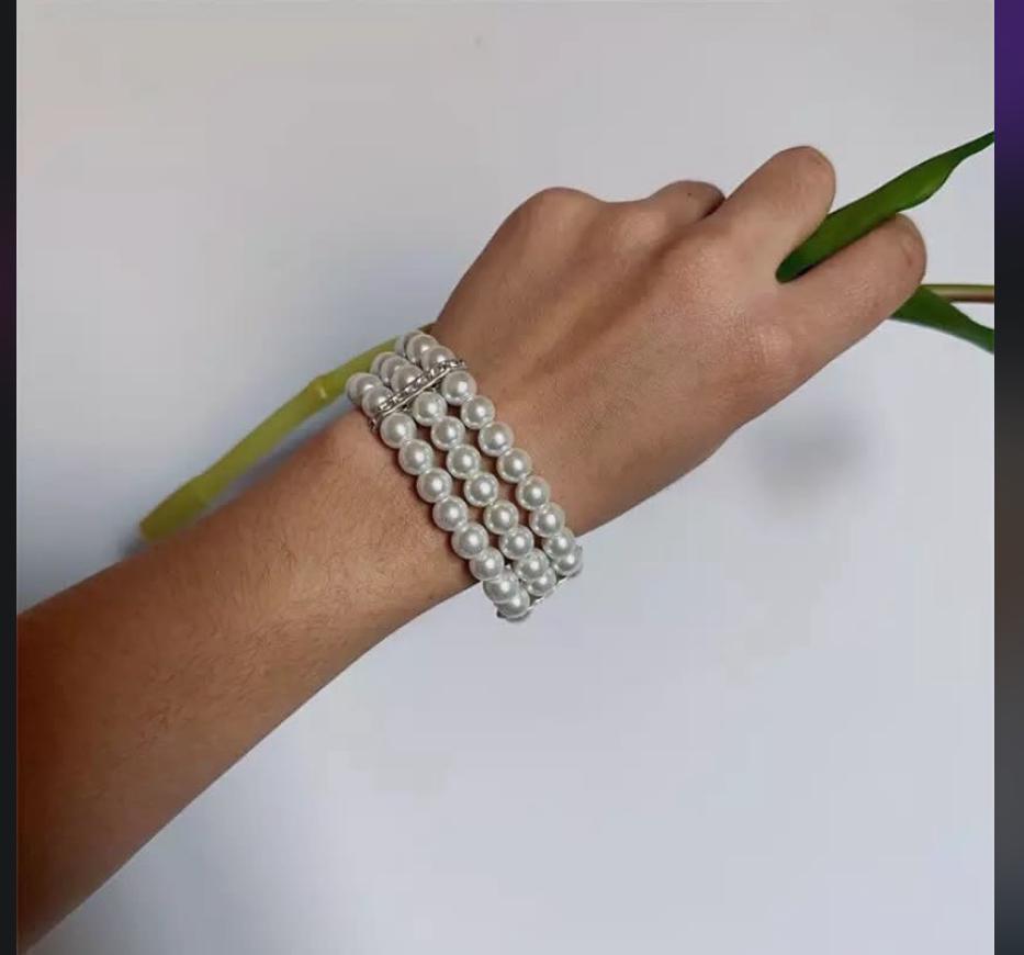 PEARL BRACELET